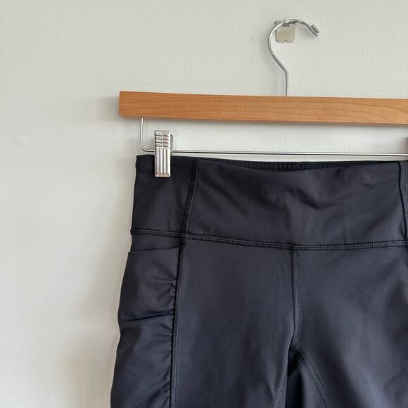 Lululemon Speed Track Ruched Biker Shorts Black 4 - Picture 3 of 5